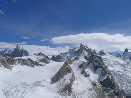 Supercanaleta, Fitz Roy, Patagonia - Panorama dal Passo del Quadrado