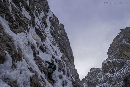 L'anima del lupo Cima Tosa - L'anima del lupo: Cima Tosa, Dolomiti di Brenta: L6 e sopra la lunga colata