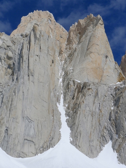 Supercanaleta, Fitz Roy, Patagonia - La Supercanaleta, vista dal posto da bivacco alla base