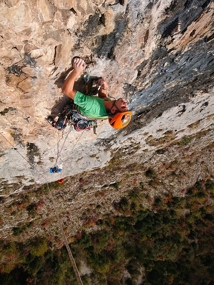 Speta che vegno Croz dele Mirandole - Roccione di Ranzo, Valle del Sarca - Speta che vegno: Croz dele Mirandole - Roccione di Ranzo, Valle del Sarca