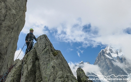 Via Giovanni Paolo II + Via Ottoz - Grivel Père Eternel Père Eternel - Aiguille de la Brenva - Via Giovanni Paolo II + Via Ottoz - Grivel Père Eternel: Aiguille de la Brenva. Dafne Munaretto