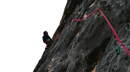 Magic Line per Sofia Mulaz - Magic Line per Sofia: Mulaz, Pale di San Martino, Dolomiti (Pierangelo Verri, Roberto Calabretto)