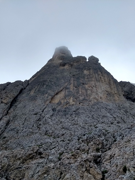 Via Cinco Largos Campanile Negrelli - Via Cinco Largos: Campanile Negrelli, Pale di San Martino, Dolomiti