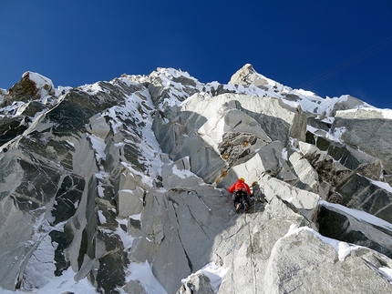 Dihedral Frutti di mare Grand Flambeau - Dihedral Frutti di mare: Grand Flambeau, Monte Bianco. Enrico Bonino, Jon Bracey 01/11/2019