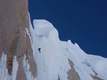 Corrado Korra Pesce - Corrado 'Korra' Pesce on the headwall of the Via dei Ragni, Cerro Torre