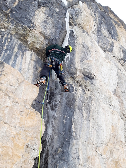 Seitensprung Col Turont - Seitensprung: Val Lietres - Vallunga, Dolomiti (Simon Messner, Martin Sieberer 27/12/2019)