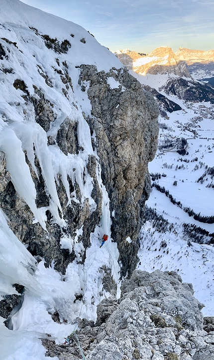 Via Kami(n)kaze Mur del Pisciadù - Via Kami(n)kaze: Mur del Pisciadù, Sella, Dolomiti (Simon Kehrer, Lukas Troi 15/01/2020)