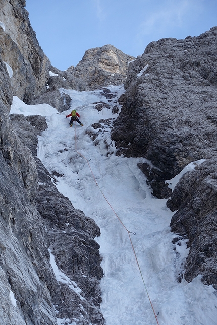 Zsigmondycouloir Cresta Zsigmondy - Cima delle Undici - Zsigmondycouloir: Cresta Zsigmondy, Cima delle Undici, Dolomiti di Sesto (Hannes Egarter, Hannes Pfeifhofer 15/01/2020)