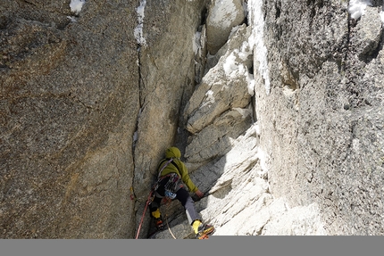 Mystery Aiguille du Plan - Mystery: Aiguille du Plan, Monte Bianco (Ondrej Húserka, Evka Milovská 21-22/02/2020)