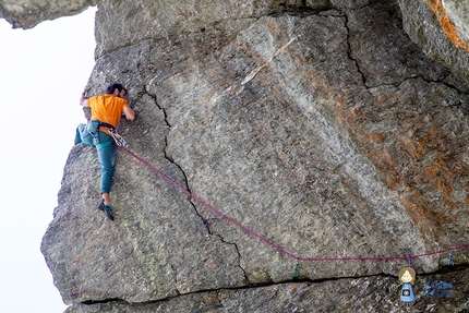 Fessura di Gianfri Nid Des Hirondelles - Valgrisenche - Fessura di Gianfri: Nid Des Hirondelles, Valgrisenche, Marco Sappa, Mattia Sappa. Photo Evi Garbolino