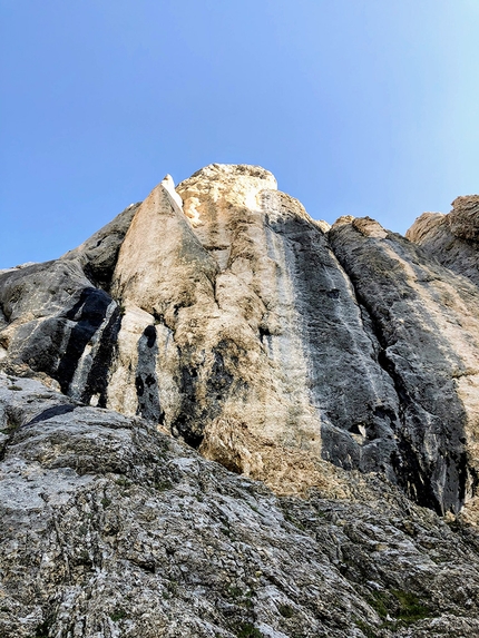 Via della Fessura Gialla Torre Enrica - Via della Fessura Gialla: Torre Enrica, Passo d'Ombretta, Marmolada, Dolomiti