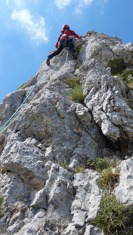 Spigolo Giovanni Falcone Punta Innominata - Monte Terminillo - Spigolo Giovanni Falcone: Punta Innominata, Monte Terminillo, Appennino Centrale. Pino Calandrella L2