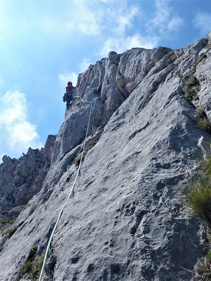 Spigolo Giovanni Falcone Punta Innominata - Monte Terminillo - Spigolo Giovanni Falcone: Punta Innominata, Monte Terminillo, Appennino Centrale. Pino Calandrella L3