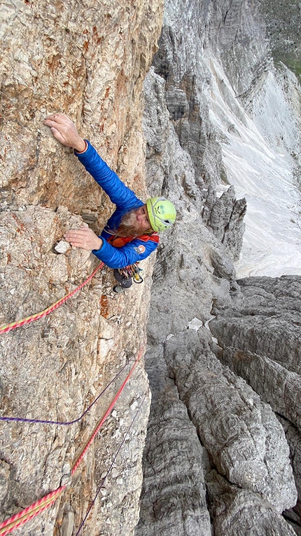 DNA Croda degli Alpini / Cima Ovest di Lavaredo - DNA: Croda degli Alpini, Cima Ovest delle Tre Cime di Lavaredo, Dolomiti - Simon Gietl, Andrea Oberbacher