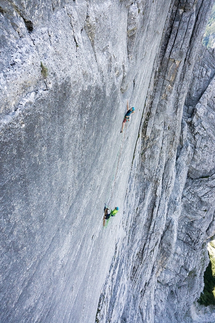 Prime Time Repswand - Prime Time: Repswand, Karwendel: Oliver Rohrmoser on the 7b pitch