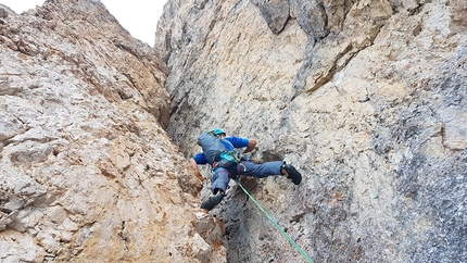 L Pilaster Desmincià Sass Rigais - L Pilaster Desmincià: Geislerspitzen, Dolomites, Simon Messner, Martin Sieberer 29/07/2020