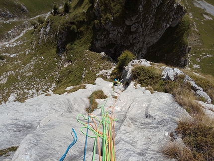 Via in ricordo di Giuliano Stenghel Pilastro Scolobi, Cima Omet - Via in ricordo di Giuliano Stenghel: Pilastro Scolobi, Cima Omet, Dolomiti di Brenta