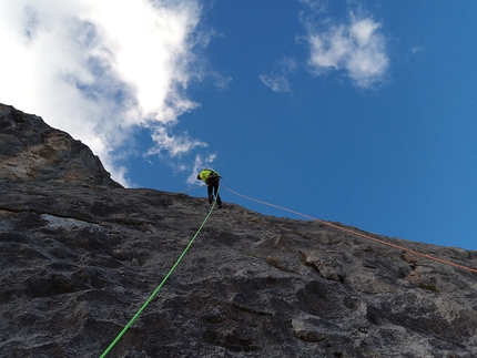 Via in ricordo di Giuliano Stenghel Pilastro Scolobi, Cima Omet - Via in ricordo di Giuliano Stenghel: Pilastro Scolobi, Cima Omet, Dolomiti di Brenta