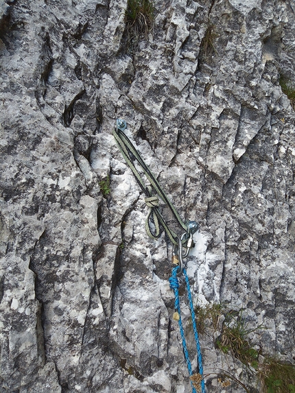 Via in ricordo di Giuliano Stenghel Pilastro Scolobi, Cima Omet - Via in ricordo di Giuliano Stenghel: Pilastro Scolobi, Cima Omet, Dolomiti di Brenta