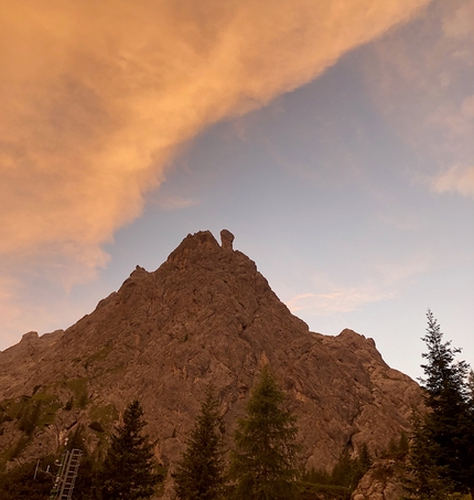 Fungo d'Ombretta Torre Giuseppe Moschitz - Fungo d'Ombretta: Dolomiti visto dal Rifugio Falier