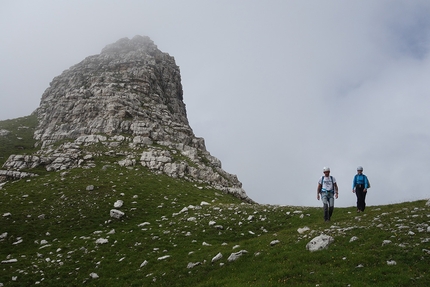 Frizzi & Lazzi Torrione di Vallesinella - Frizzi & Lazzi: Torrione di Vallesinella, Dolomiti di Brenta