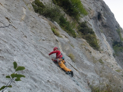 E se fossero stati gli alieni...? Monte Croce - E se fossero stati gli alieni...?: Monte Croce, Alpi Apuane