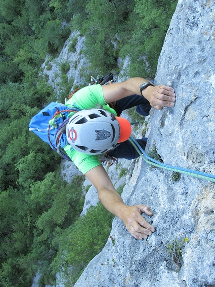 E se fossero stati gli alieni...? Monte Croce - E se fossero stati gli alieni...?: Monte Croce, Alpi Apuane