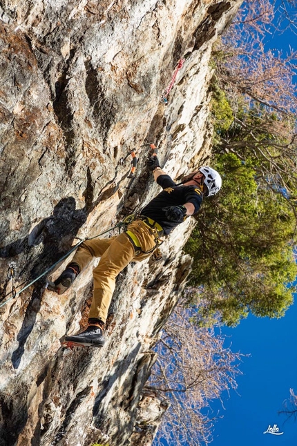 Lockdown Falesia Total Dry Pescegallo  Cascata di Pescegallo - Lockdown Falesia Total Dry Pescegallo : Cristian Candiotto