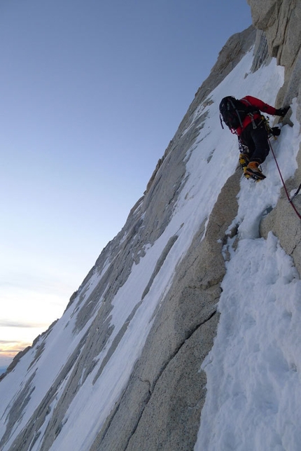 Aguja Poincenot, Fitz Roy, Patagonia - Whillans route. The start of the ramp.