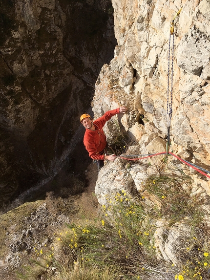 Angoscia Sojo Rosso, Monte Pasubio - Angoscia: Sojo Rosso (Monte Pasubio): Ivo Maistrello al terzo tiro