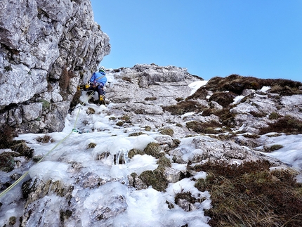 L'insostenibile leggerezza dell’essere Cimon di Palantina - L'insostenibile leggerezza dell’essere: Cimon di Palantina, Alpago (Florian Faessler, Matteo Pilon, Rostyslav Shevchenko 21/02/2021)