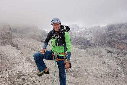 Via Dalì Pilastro de le Pòpe - Cima Ceda Occidentale - Via Dalì: Cima Ceda Occidentale, Dolomiti di Brenta (Alessandro Beber, Marco Maganzini 25/07/2020)