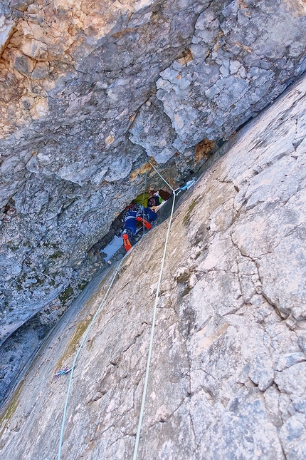 Mysterious Groom Croda Rossa - Mysterious Groom: Cime Campale, Dolomiti di Braies (Manuel Baumgartner, Martin Baumgartner 15/01/2022)