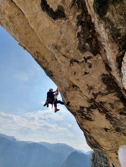 Le nonne volanti Monte Pubel - Croce di San Francesco - Le nonne volanti: Monte Pubel, Valsugana