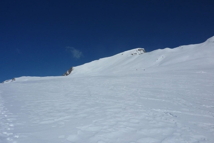 Austria ski mountaineering - Figerhorn (2743m): heading up to the Graiwiesen
