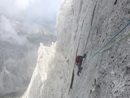 Zarathustra e nonna Jole Gran Sasso d'Italia, Corno Piccolo, Prima Spalla - Zarathustra e nonna Jole: Fabrizia Angelini, Corno Piccolo, Gran Sasso d'Italia © Riccardo Quaranta