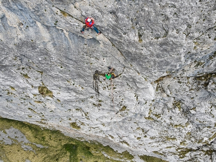 Stairway to Heaven Dosso Guarda - Cima Bacchetta - Concarena - Stairway to Heaven: Dosso Guarda, Cima Bacchetta, Concarena (Val Baione - Valle Camonica) - Leo Gheza, Angelo Contessi 06/2022 © Federico Tomasoni