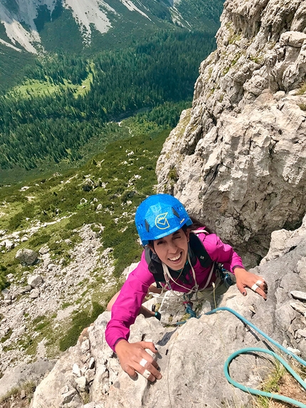 Via Per Lory Spallone Irene - Via Per Lory: Spallone Irene, Dolomiti di Brenta (Soukaina Dali, Davide Ortolani, Monica Susat 06/2022)