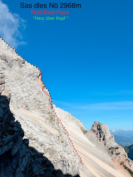 Herz über Kopf Sasso delle Nove - Sas dles Nö - Herz über Kopf: Sasso delle Nove, Dolomiti (Hubert Eisendle, Simon Kehrer 29/08/2022)