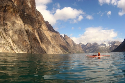 Golden Lunacy first ascent on Maujit Qaqarssuasia, Greenland