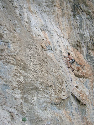 Odyssey, Kalymnos - Odyssey, Kalymnos: Marco Bonfio, Il gigante e la bambina 6c+.
