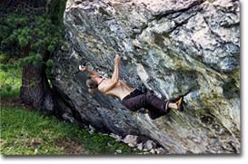 Steinerne Stadt, Langkofel, Dolomites - Bouldering at Steinerne Stadt, Langkofel, Dolomites
