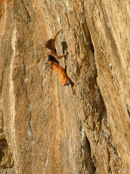 Misja Pec - Slovenia - Laura Mandolesi climbing '9a', graded 6c, Misja Pec, Slovenia
