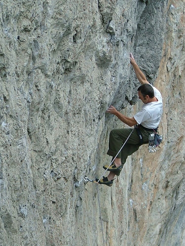 Nibbio Lombardia, Italia - In arrampicata a Nibbio