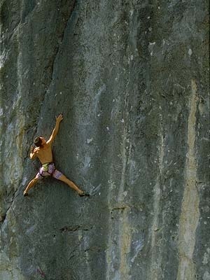 Crepe de Oucera - Luca Zardini climbing at Crepe de Oucera
