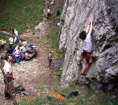 Valgua - D. Natali climbing Magia Franba 6a 
