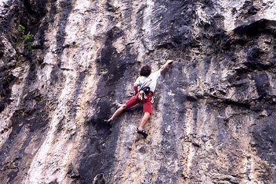 Valgua - D. Natali climbing Piani di Volo 7b+
