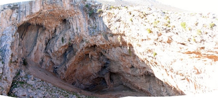 Sikati Cave, Kalymnos - Sikati Cave, Kalymnos, Greece
