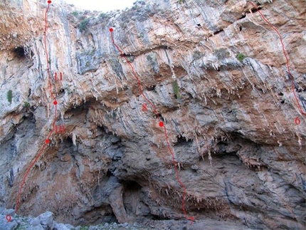 Sikati Cave, Kalymnos - Sikati Cave, Kalymnos, Grecia