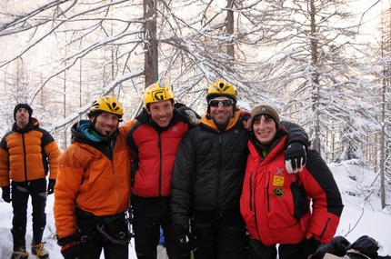 X-Ice Meeting 2012 - X-Ice Meeting - il raduno nella falesia di ghiaccio di Ceresole Reale in Valle dell'Orco